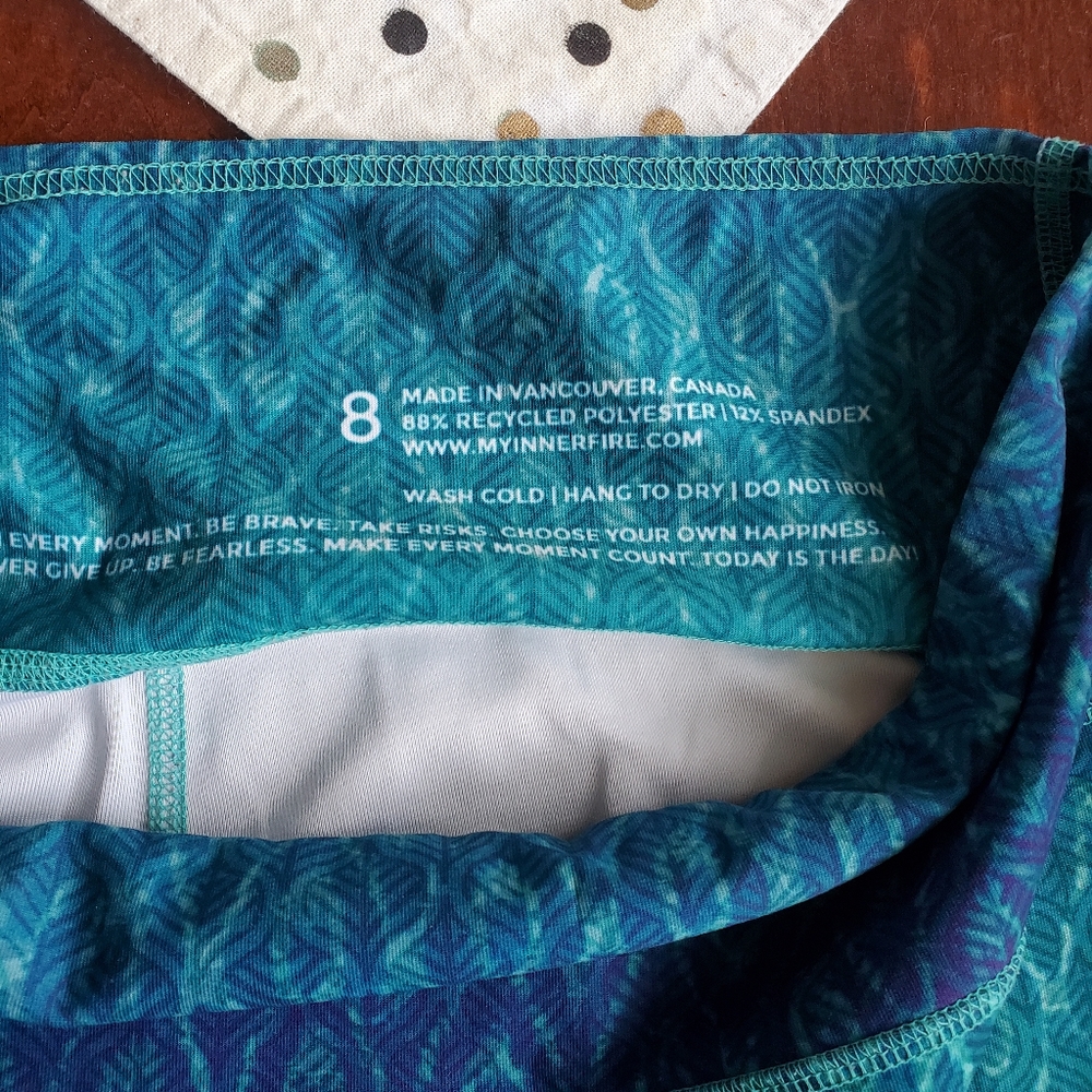 My Inner Fire Capris - Picture 3 of 3